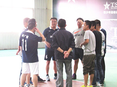 團結拼搏 展現風采 ——公司第一屆籃球賽